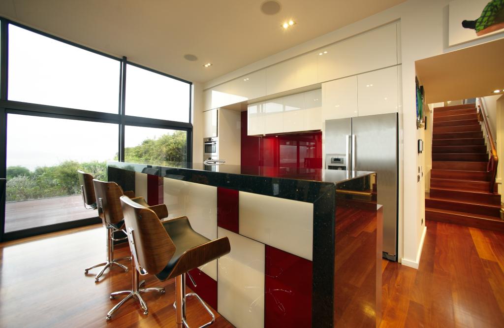 12-Cascade Residence kitchen